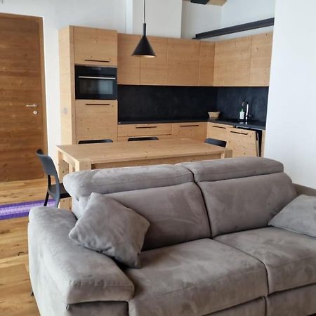 Casa Noemi Lägenhet Livigno Exteriör bild