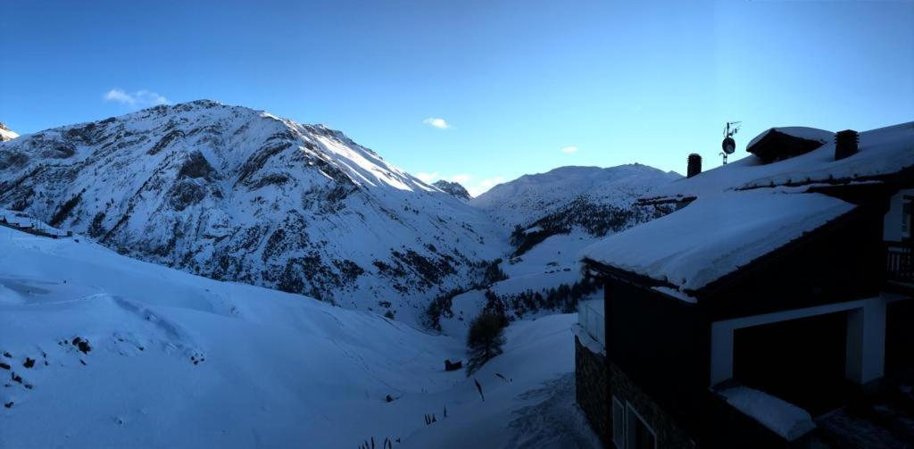 Casa Noemi Lägenhet Livigno Exteriör bild