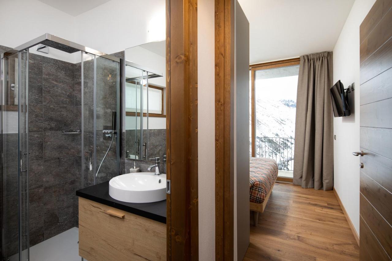 Casa Noemi Lägenhet Livigno Exteriör bild